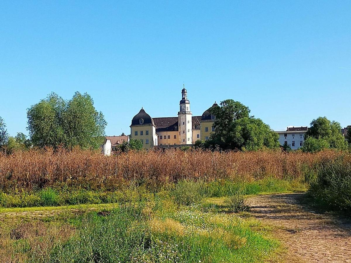 Turmblick-Gaestequartier-Coswig-Hier-Erwartet-Sie-Individueller-Service-Im-Herzen-Der-Altstadt Косвих Екстериор снимка