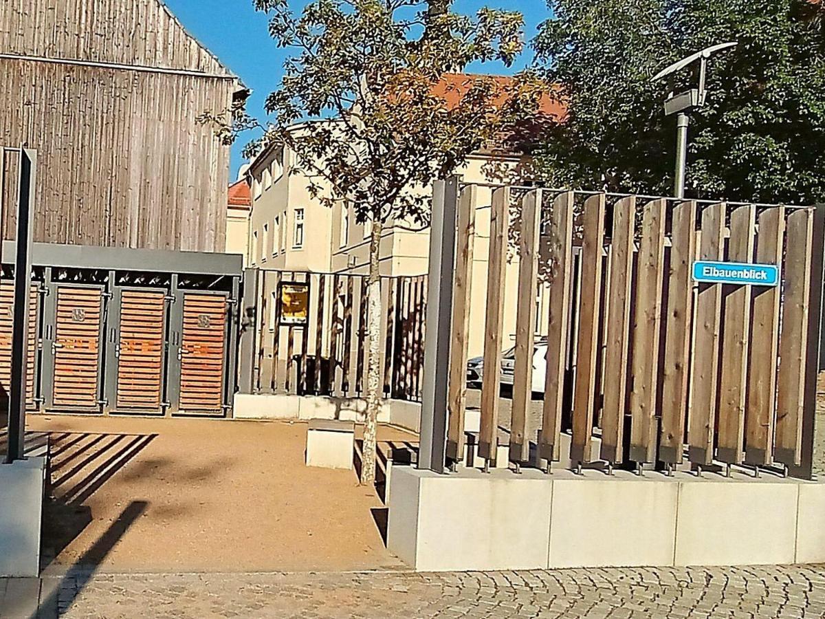 Turmblick-Gaestequartier-Coswig-Hier-Erwartet-Sie-Individueller-Service-Im-Herzen-Der-Altstadt Косвих Екстериор снимка